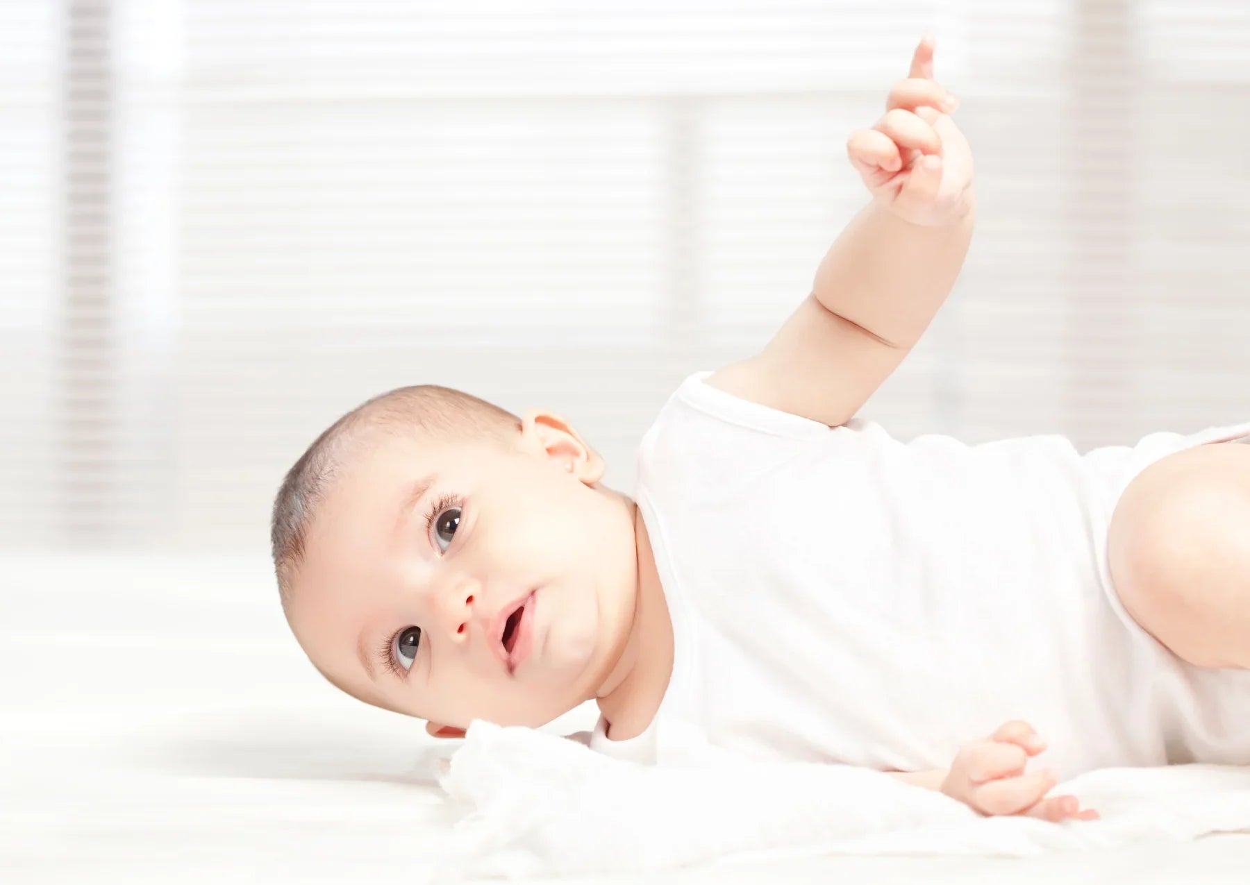 When to Stop Swaddling Your Newborn