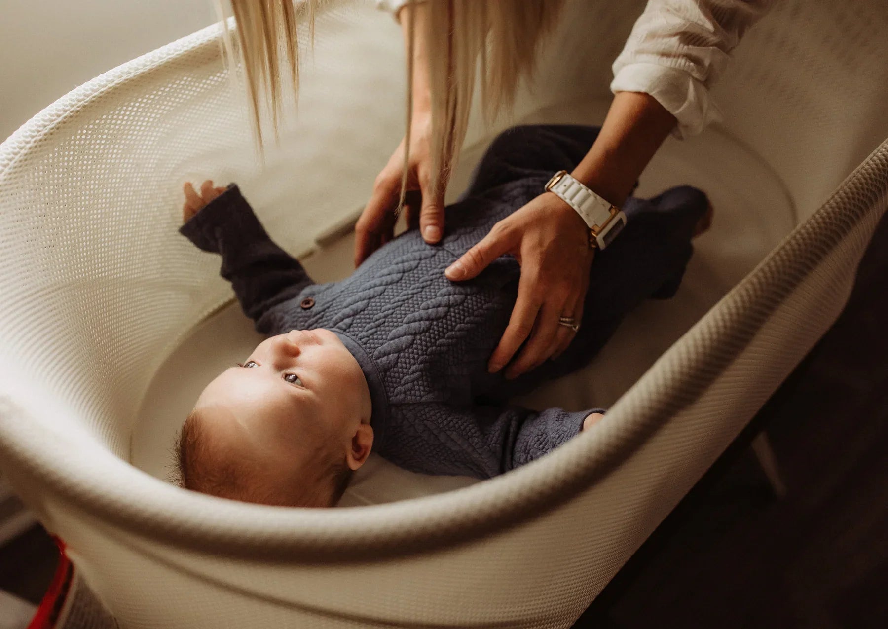 How to Get Your Newborn to Sleep in a Bassinet